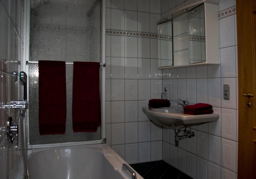 Ferienhaus Ginsterblüte Schleiden Zimmer foto